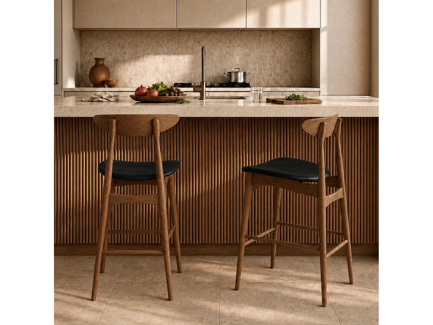 Lot de 2 chaises pour ilot central 63,5 cm en cuir synthétique noir  - Josette