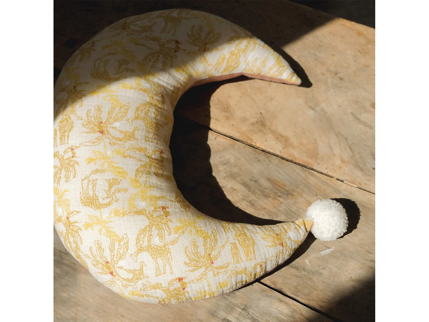 Coussin bébé demi lune