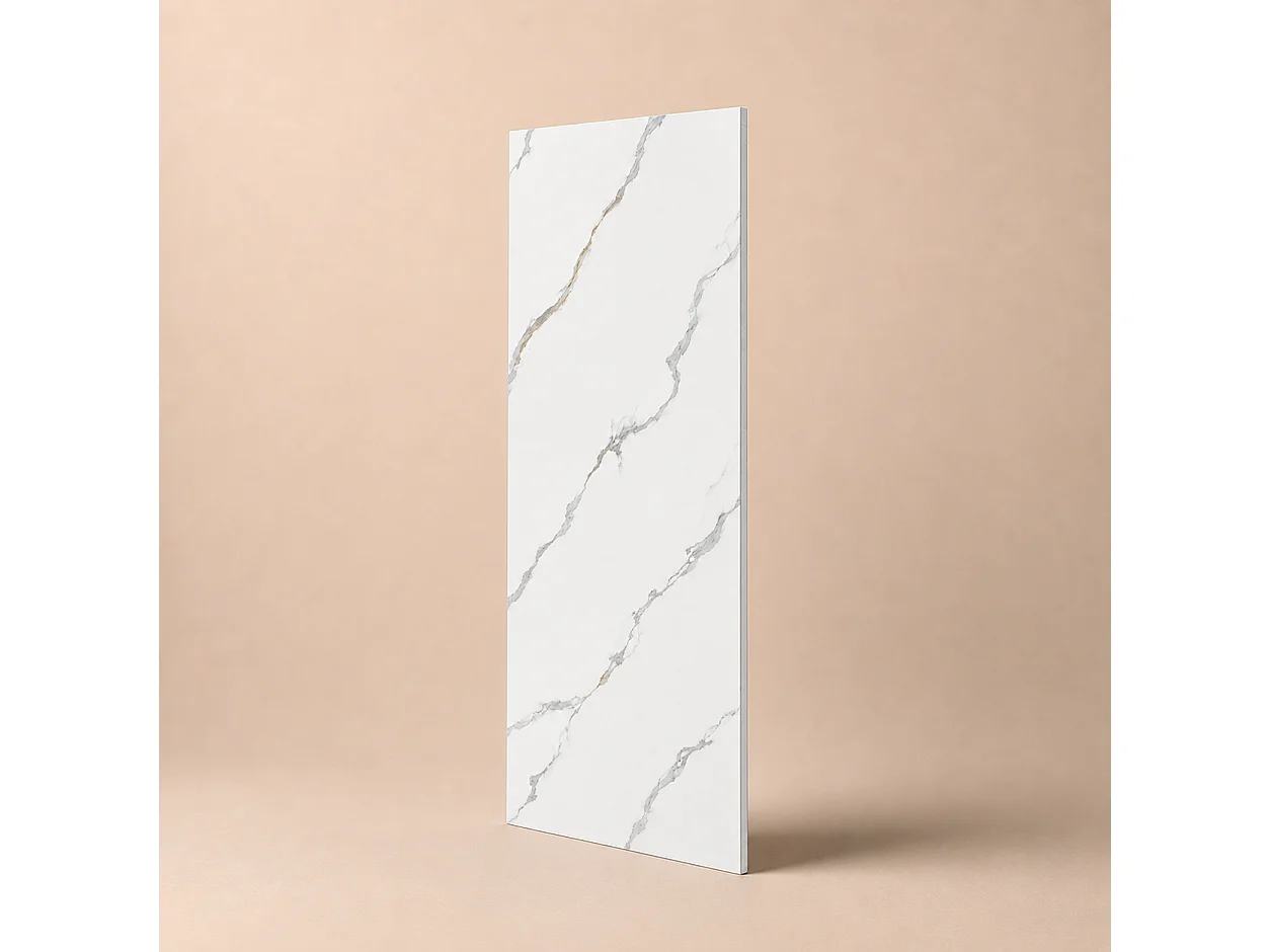 Panneau mural de salle de bain effet marbre blanc