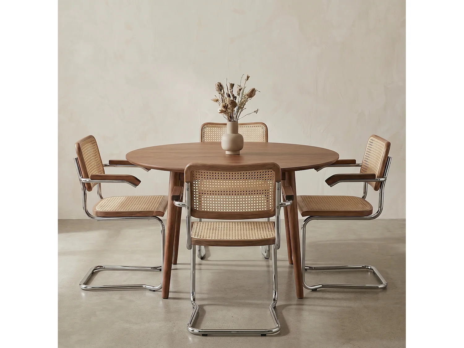 k-hometrends KAREL Freischwinger Stühle 2er Set mit Armlehnen & Wiener Geflecht – Esszimmerstühle Holz Walnuss & Metall – Designstühle Natur/Walnuss/Chrom