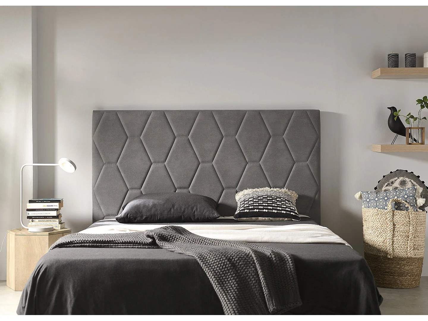 Cabecero Ágata para Cama de 160 de Tela Gris 165x115x8..