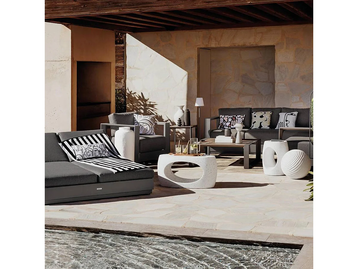 Table Basse Ovale "Narlon" 80cm Blanc