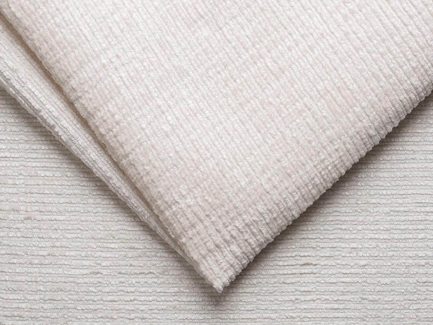 Canapé 3 places convertible express en tissu chenille beige avec assise mémoire de forme - Couchage 140 cm - Matelas 14 cm LORETO