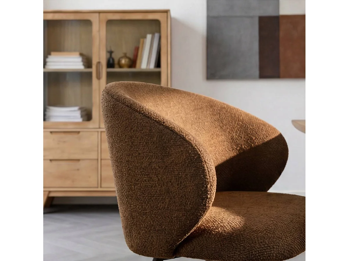 Chaise avec accoudoirs ronds en tissu marron et pieds en métal Cléa (lot de 2)