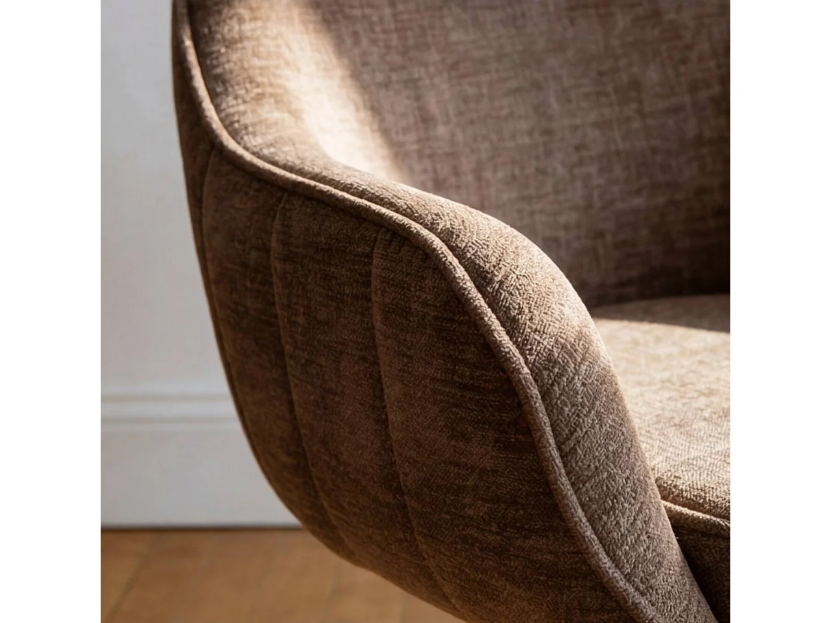 Chaise en tissu marron et pied central en métal beige Florine (lot de 2)