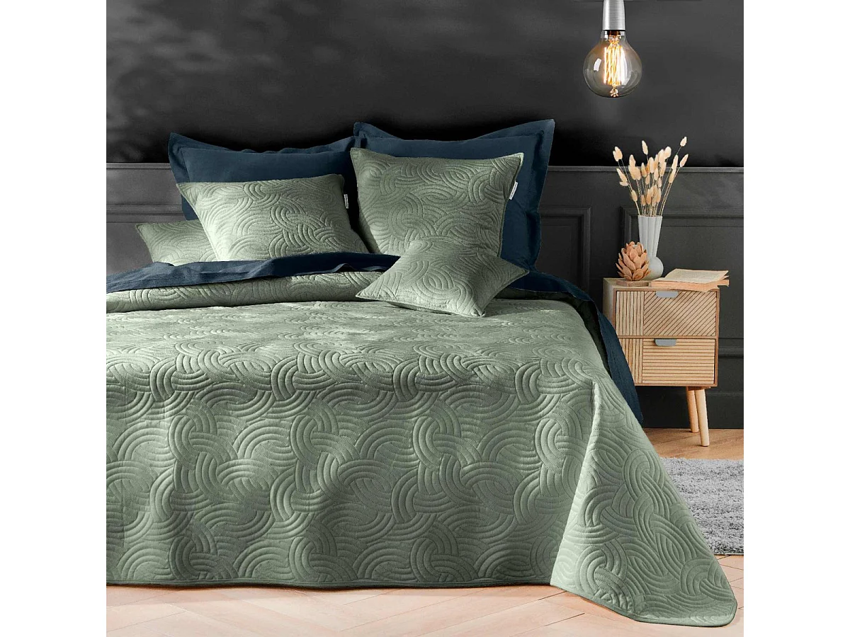 Couvre-Lit & 2 Housses de Coussin "Solange" 220x240cm Vert Cèdre
