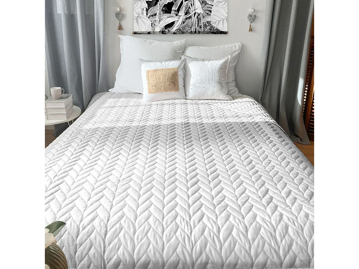 Couvre-lit en Microfibre "Tessa" 220x240cm Blanc