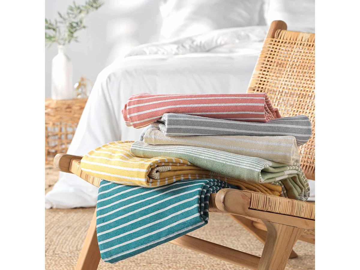 Couvre-Lit Tissé Imprimé "Adele" 180x220cm Bleu