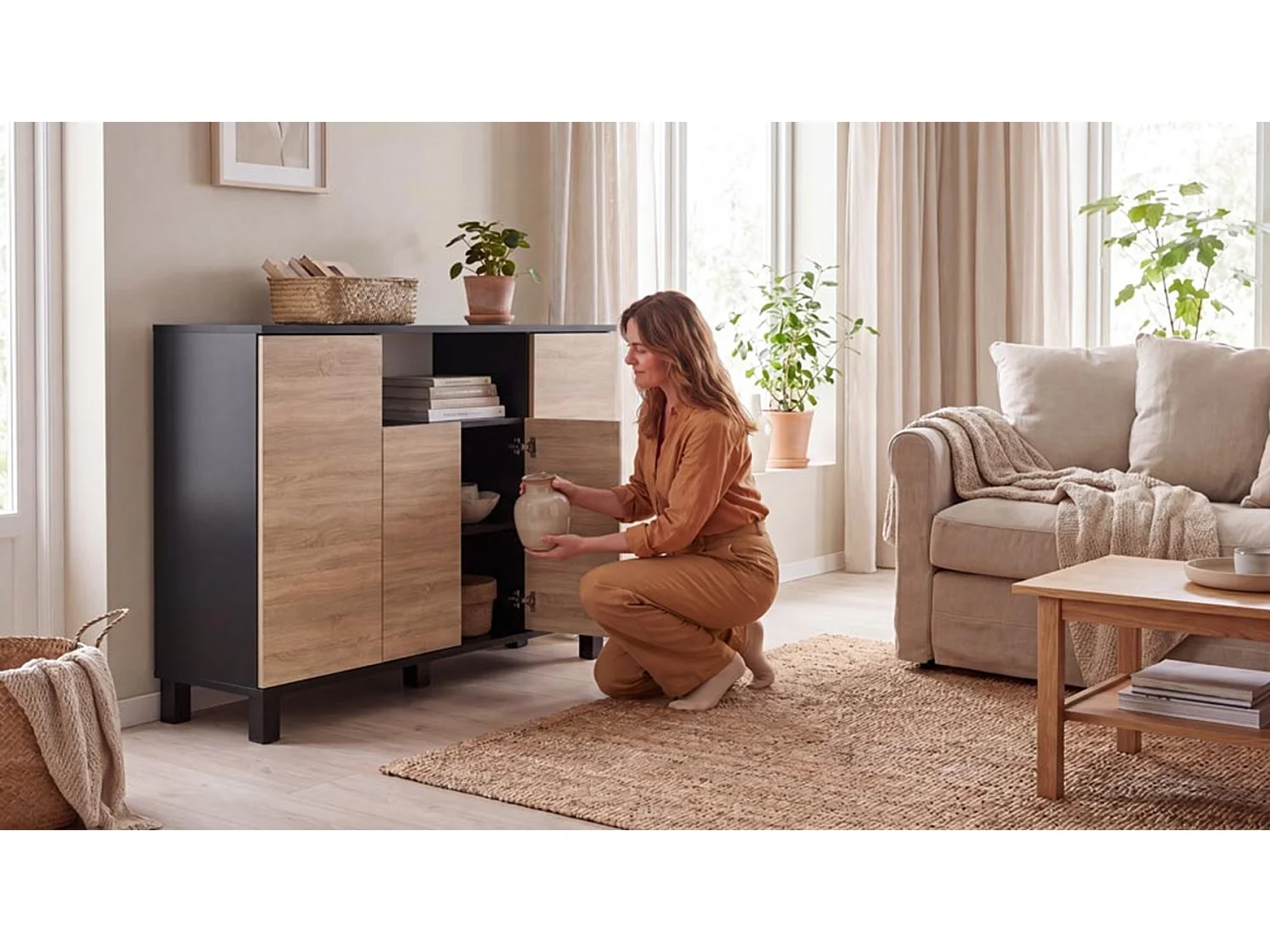 Kommode i sort + Sonoma-eg, 120 cm, 4 låger – Moderne tv-møbel til stuen og soveværelset – Designet opbevaringskommode