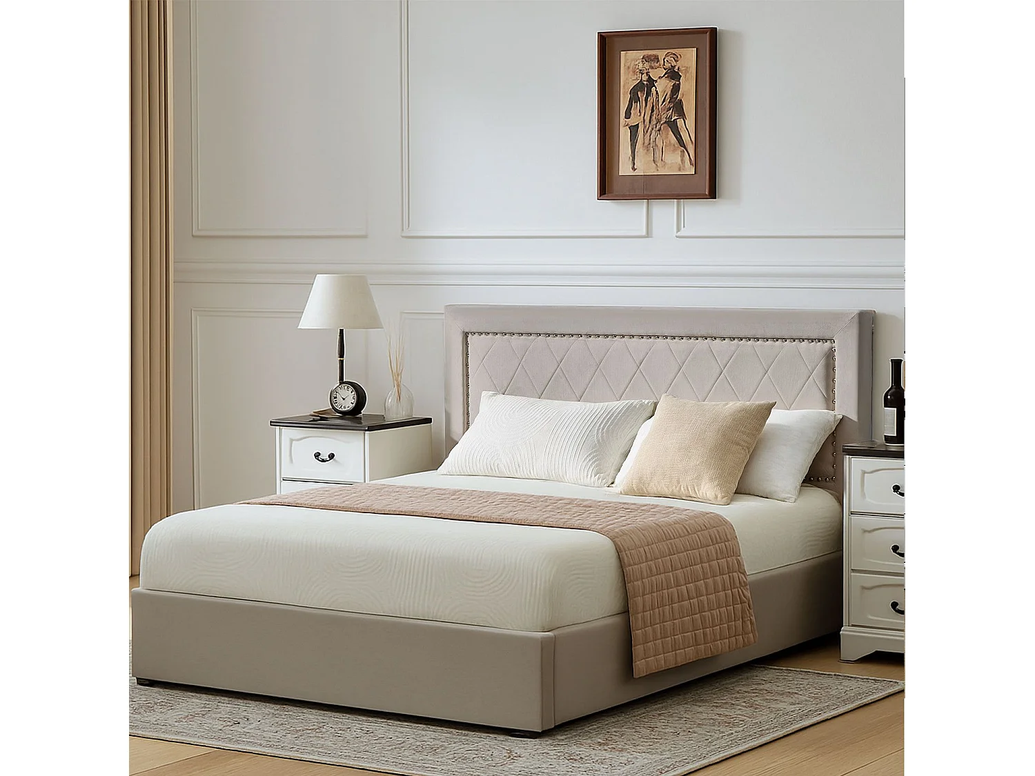 Lit coffre Sandiego avec sommier relevable 160x200cm et tête de lit cloutée Velours Taupe