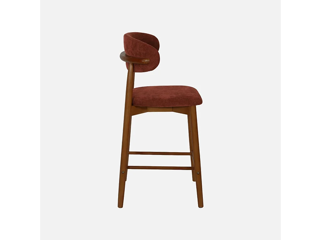 Lot de 2 tabourets de bar en bois d'hévéa noyer et tissu chenille bordeaux - Paola