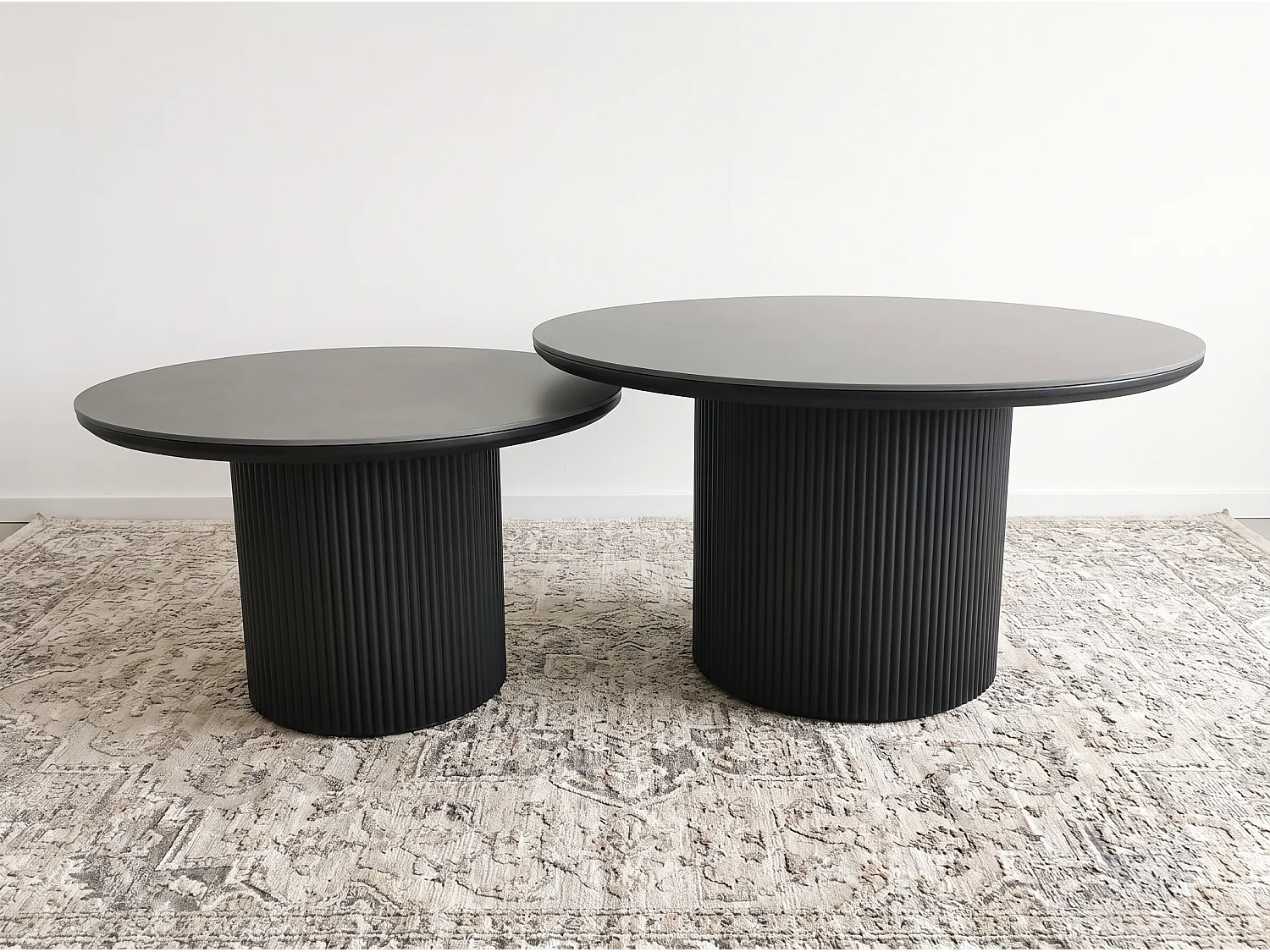 Mesa de centro GIGOGNE – Tablero y patas de cerámica negra – Homeluxury