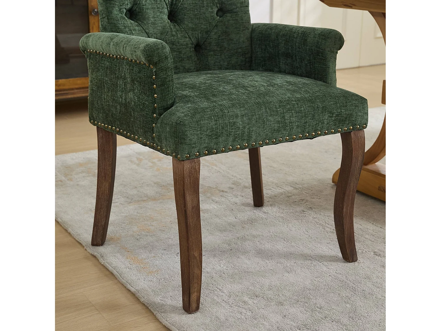 Chaise de salle à manger vintage avec accoudoirs capitonnage et cadre bois