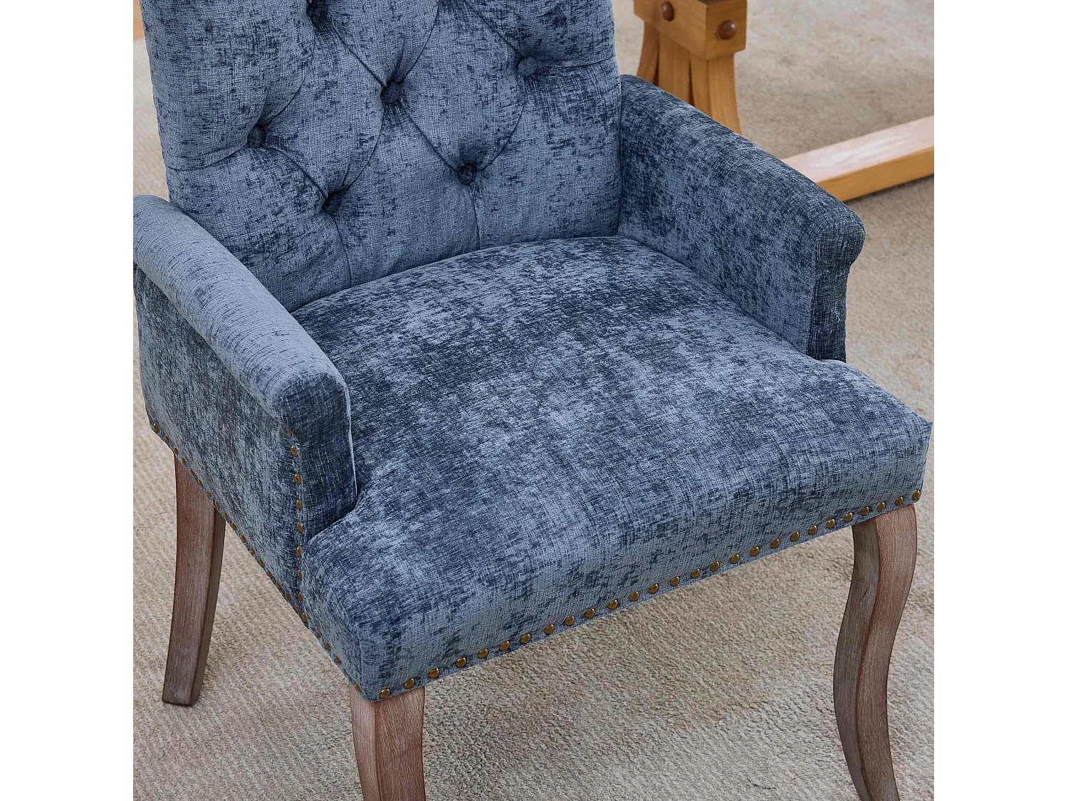 Chaise de salle à manger vintage avec accoudoirs capitonnage et cadre bois