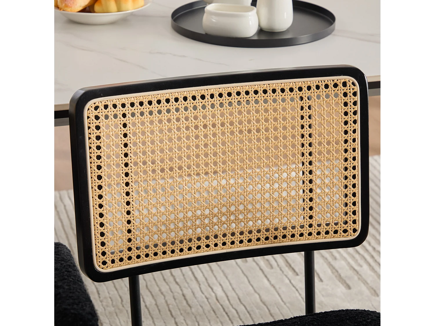 Set van 2 eetkamerstoelen met armleuningen en rugleuning in rotanlook