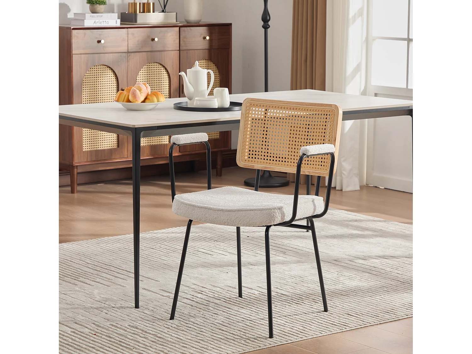 Set van 2 eetkamerstoelen met armleuningen en rugleuning in rotanlook