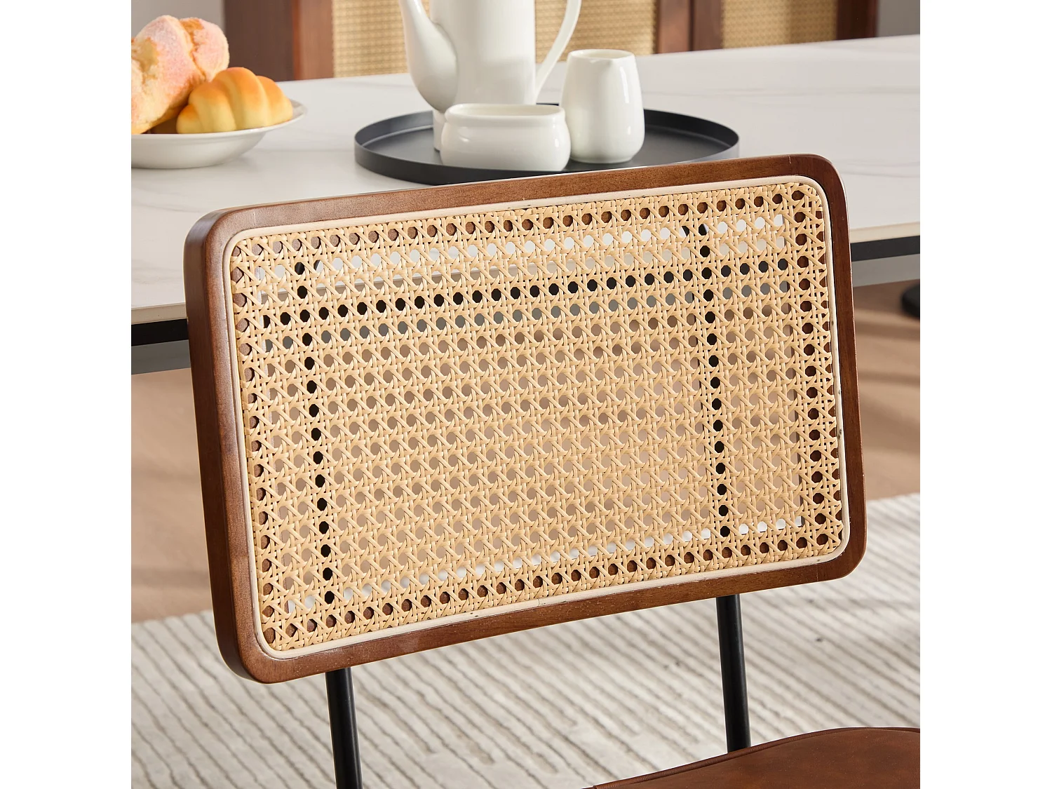 Set van 2 moderne vintage eetkamerstoelen met PE rotan rugleuning