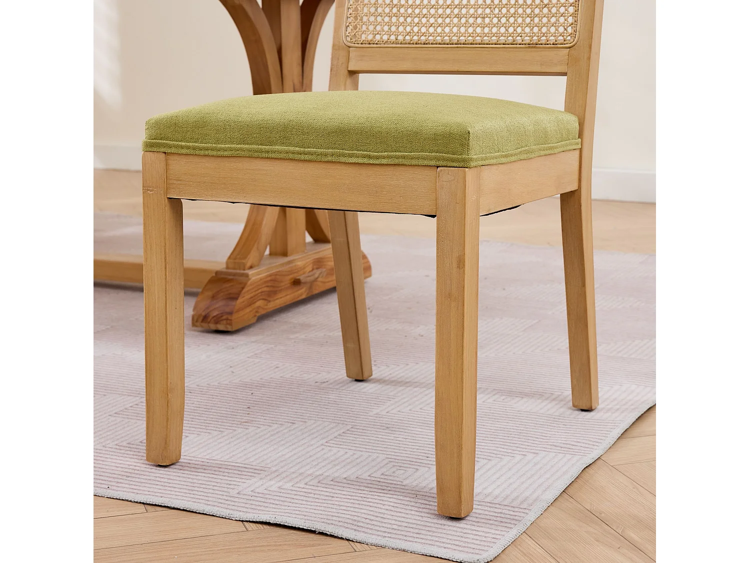 Set van 2 eetkamerstoelen met cane rugleuning en naturel houten frame
