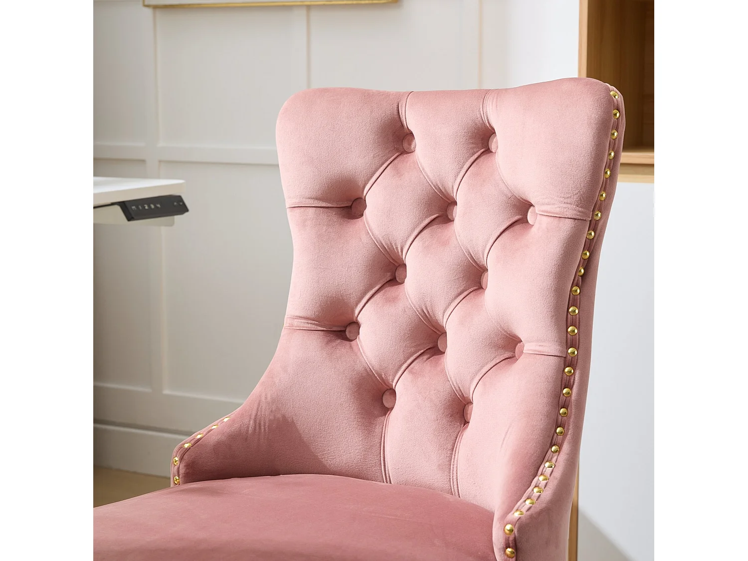 Chaise de bureau vintage en velours avec dossier capitonné et base dorée à roulettes