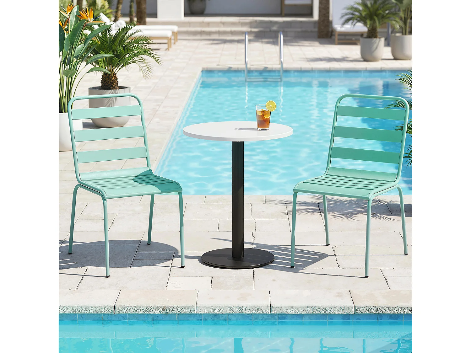 Lot de 2 chaises de jardin style industriel métal empilables bleu-vert