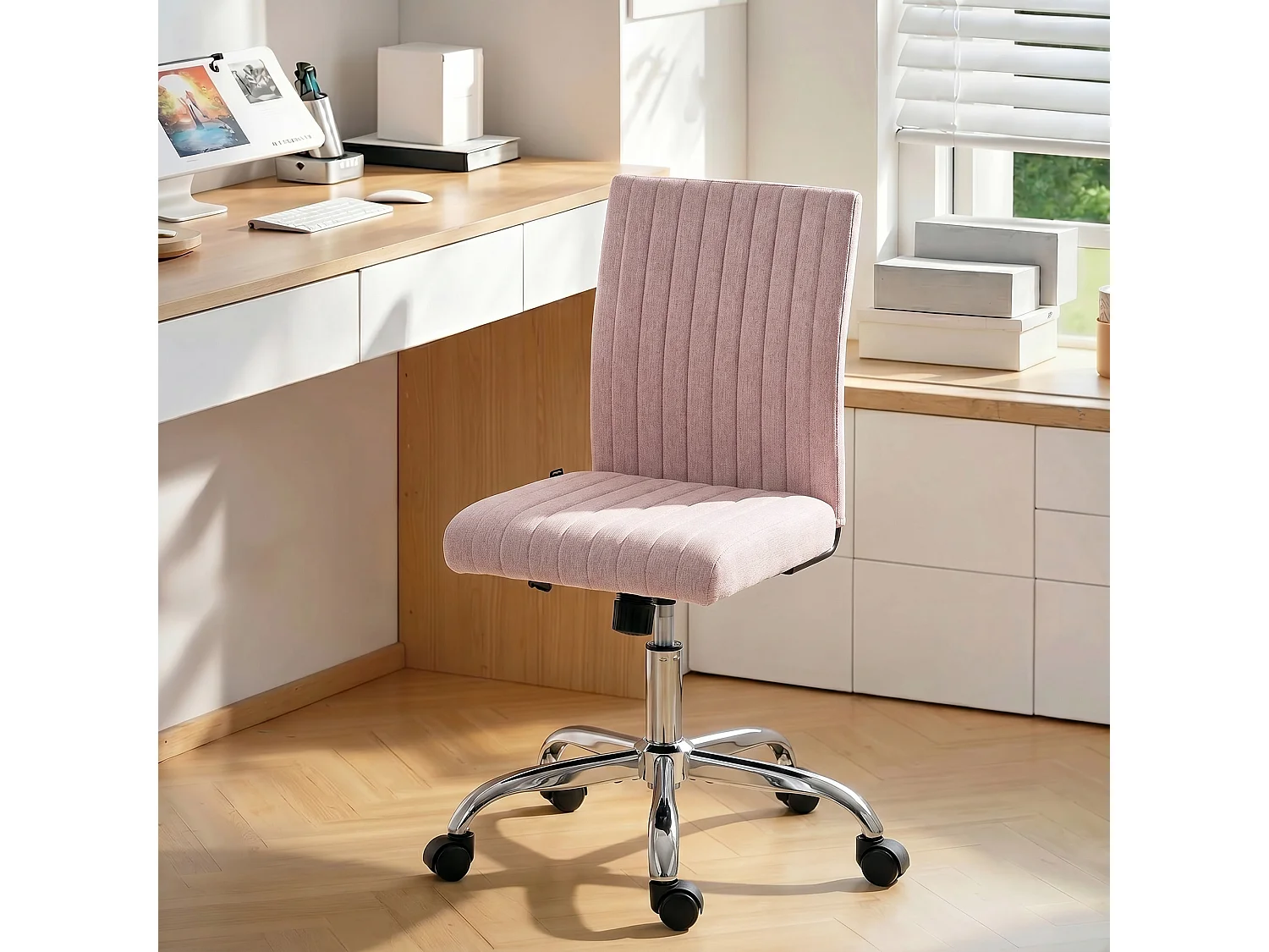 Chaise de bureau design métal chromé tissu surpiqûres verticales rose