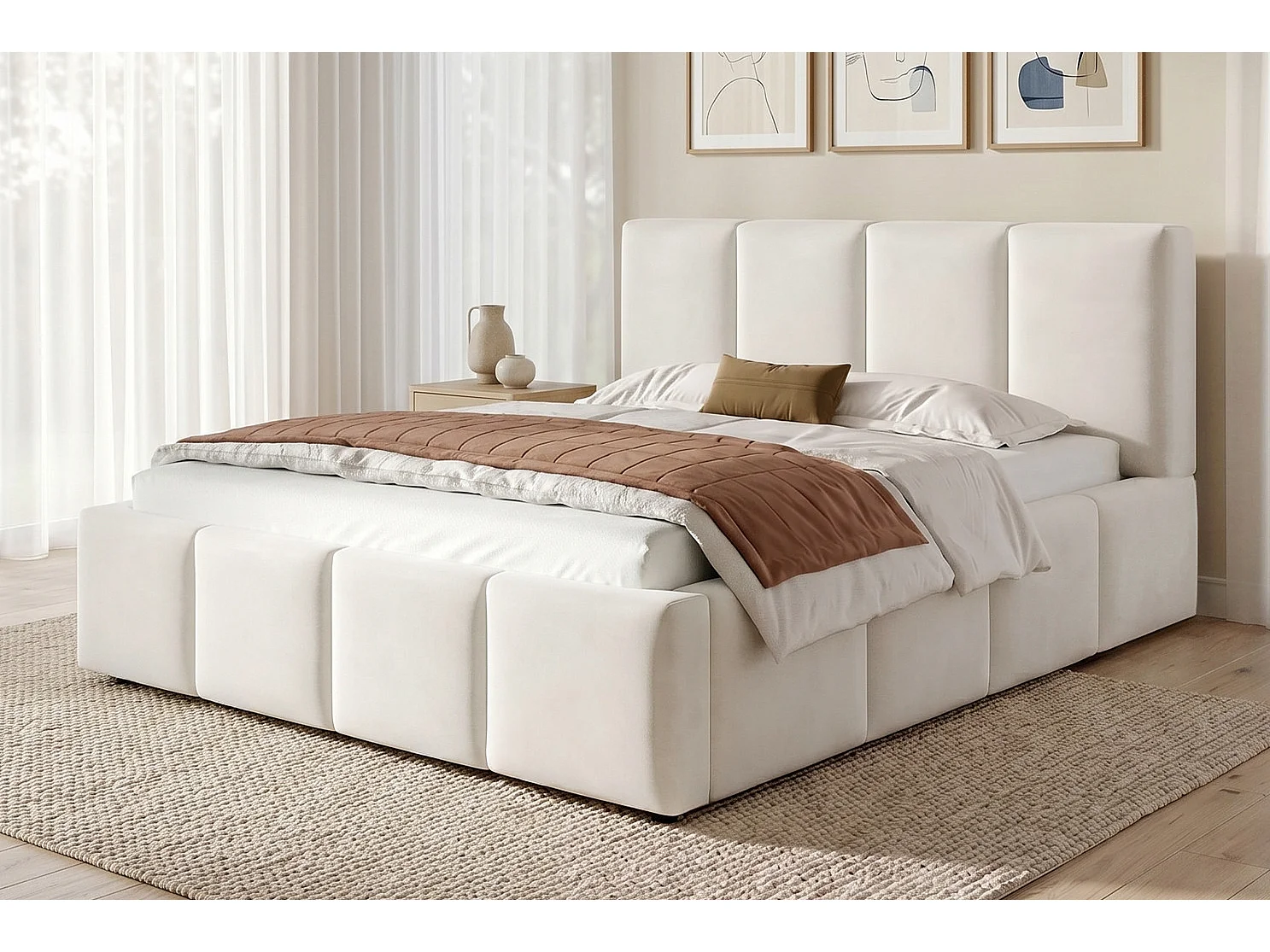 Volwassen tweepersoonsbed 180x200 cm in beige chenille met lattenbodem