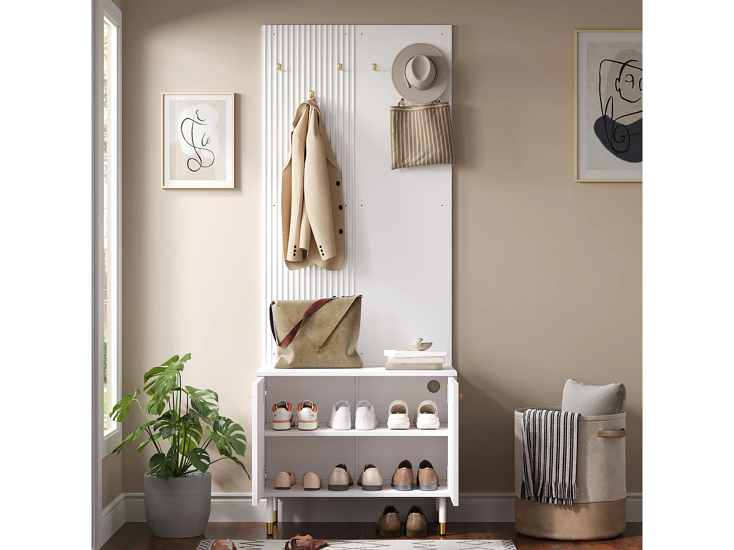 Vestiaire d’entrée blanc avec 2 portes et 6 crochets