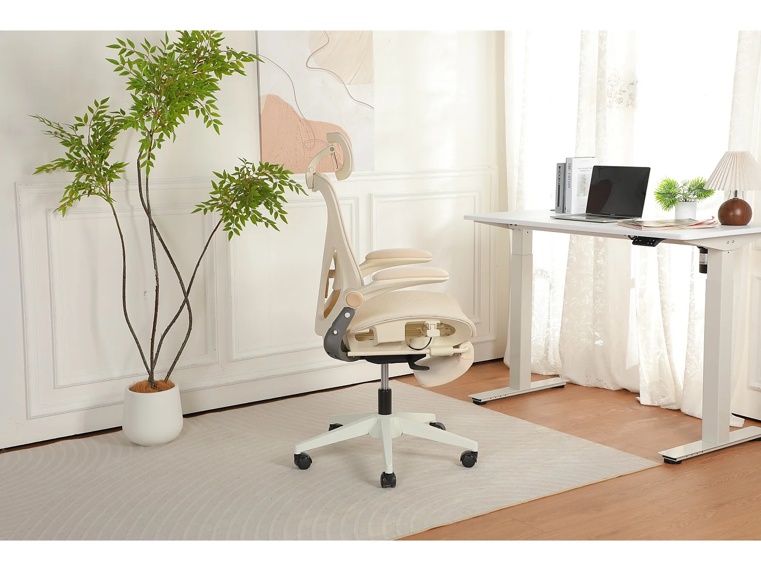 Chaise de bureau ergonomique pliante en maille coloris crème - Avec dossier réglable