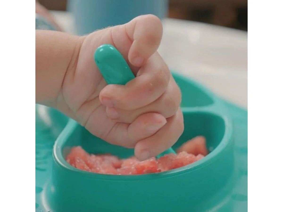 NUBY Pack de 3 cuillères ergonomiques en silicone pour bébé, dès 6 mois - Rose/Bleu/Vert