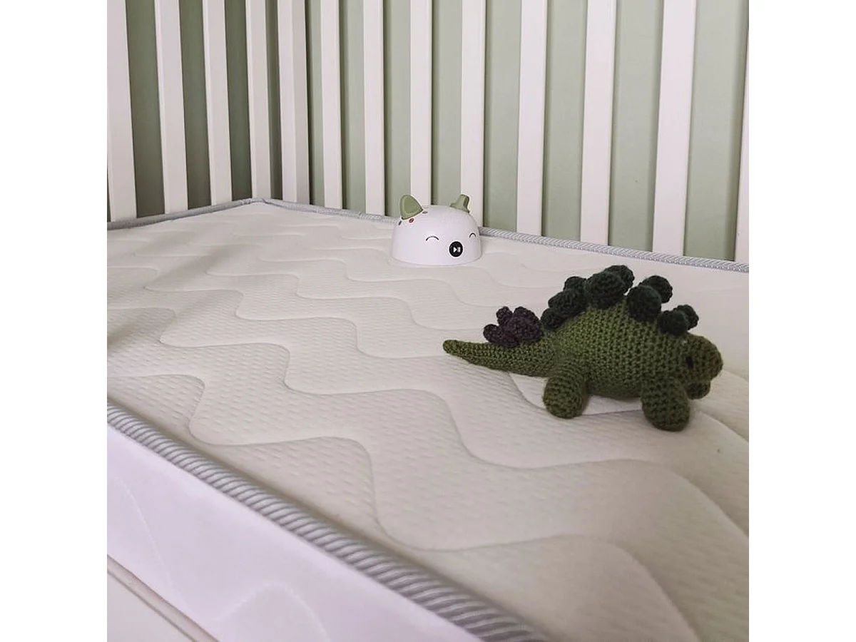 Matelas bébé TINEO 60 x 120 cm - 11 cm d'épaisseur, faces saisonnières