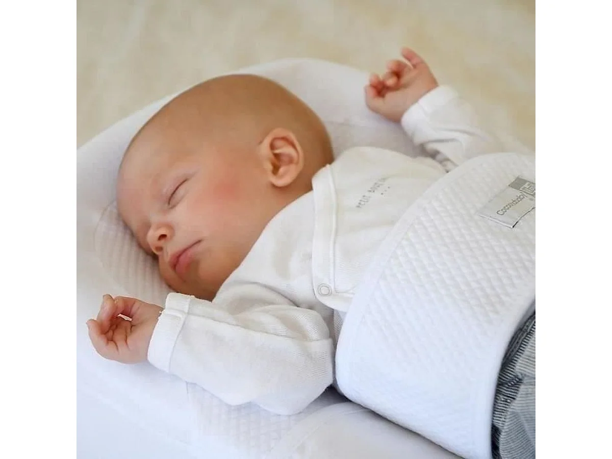 RED CASTLE Cocoonababy Fleur de Coton - Nid ergonomique bébé 69 x 40 x 19 cm