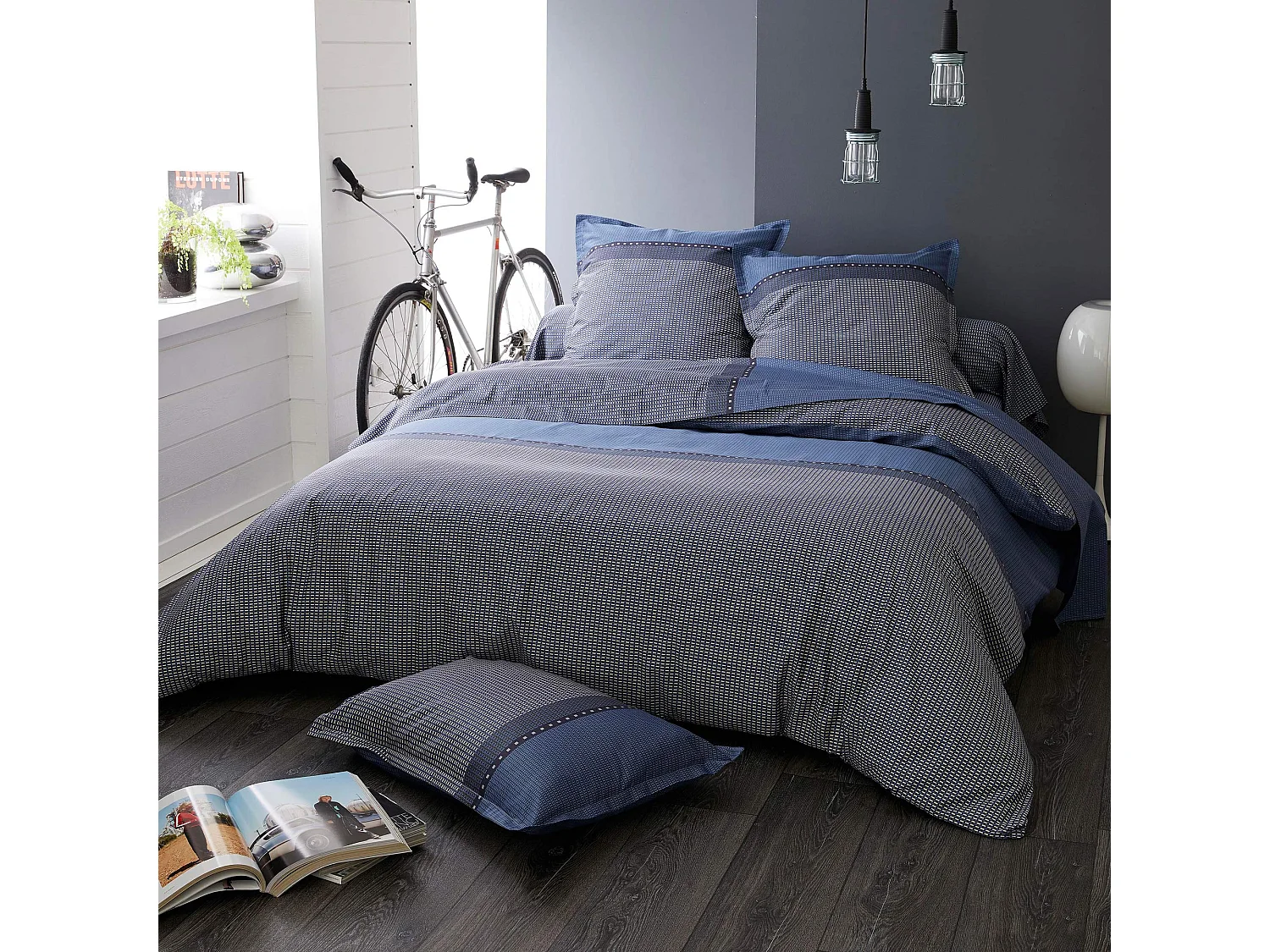 Drap housse imprimé 200x200 cm bonnet 30 cm satin de coton ENZO bleu