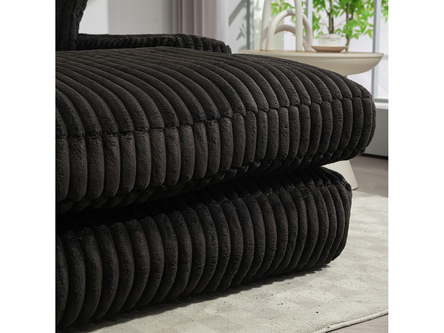 Canapé relaxation Cloud velours côtelé noir, 3 coussins, assise large, design scandinave