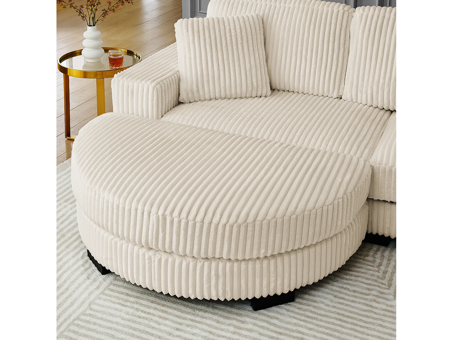 Canapé d'angle L 4 places en velours côtelé beige, modulable avec pouf ovale et 2 coussins, salon
