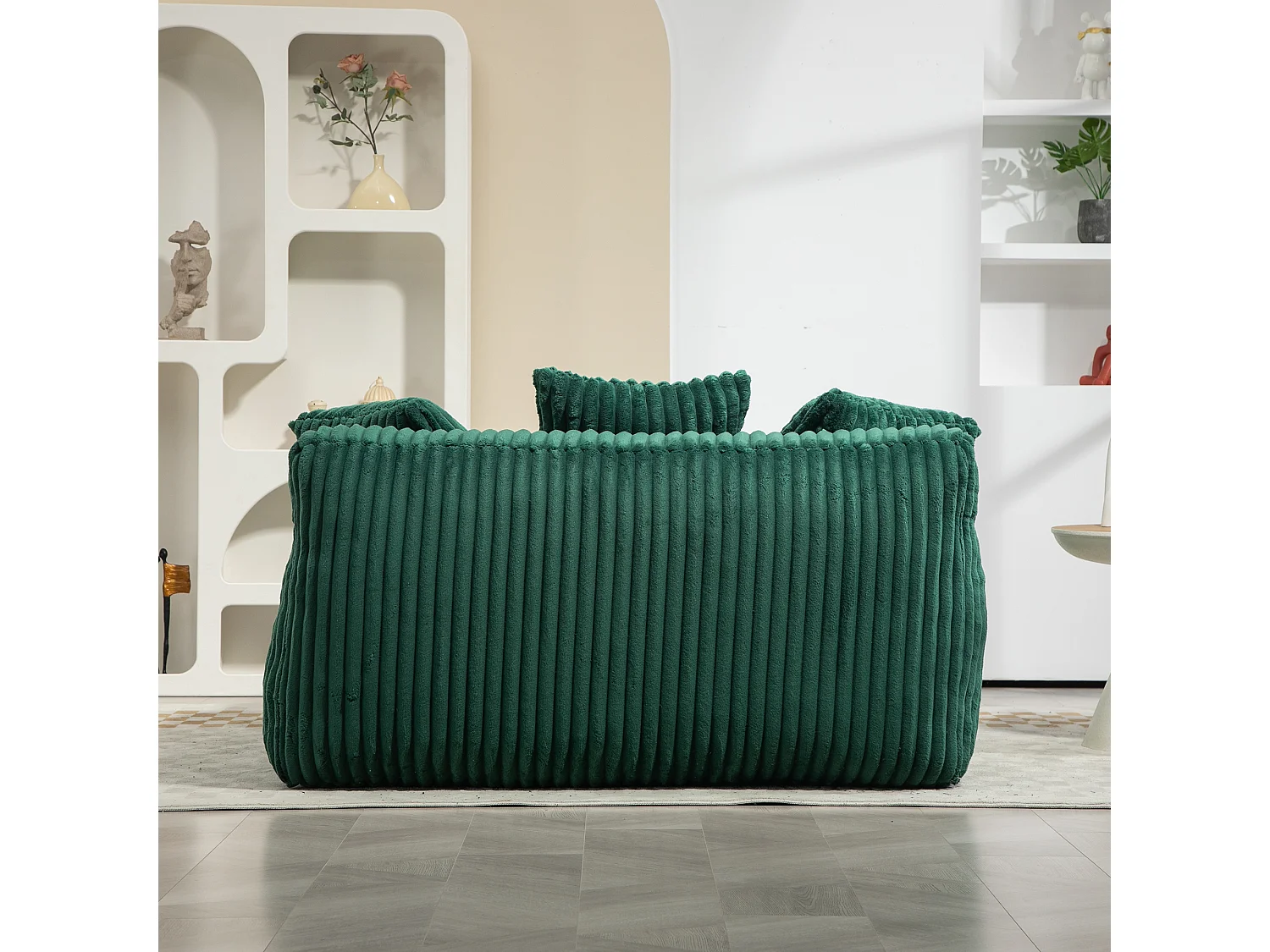 Canapé au sol vert émeraude style Cloud, velours côtelé, 3 coussins moelleux, assise confortable