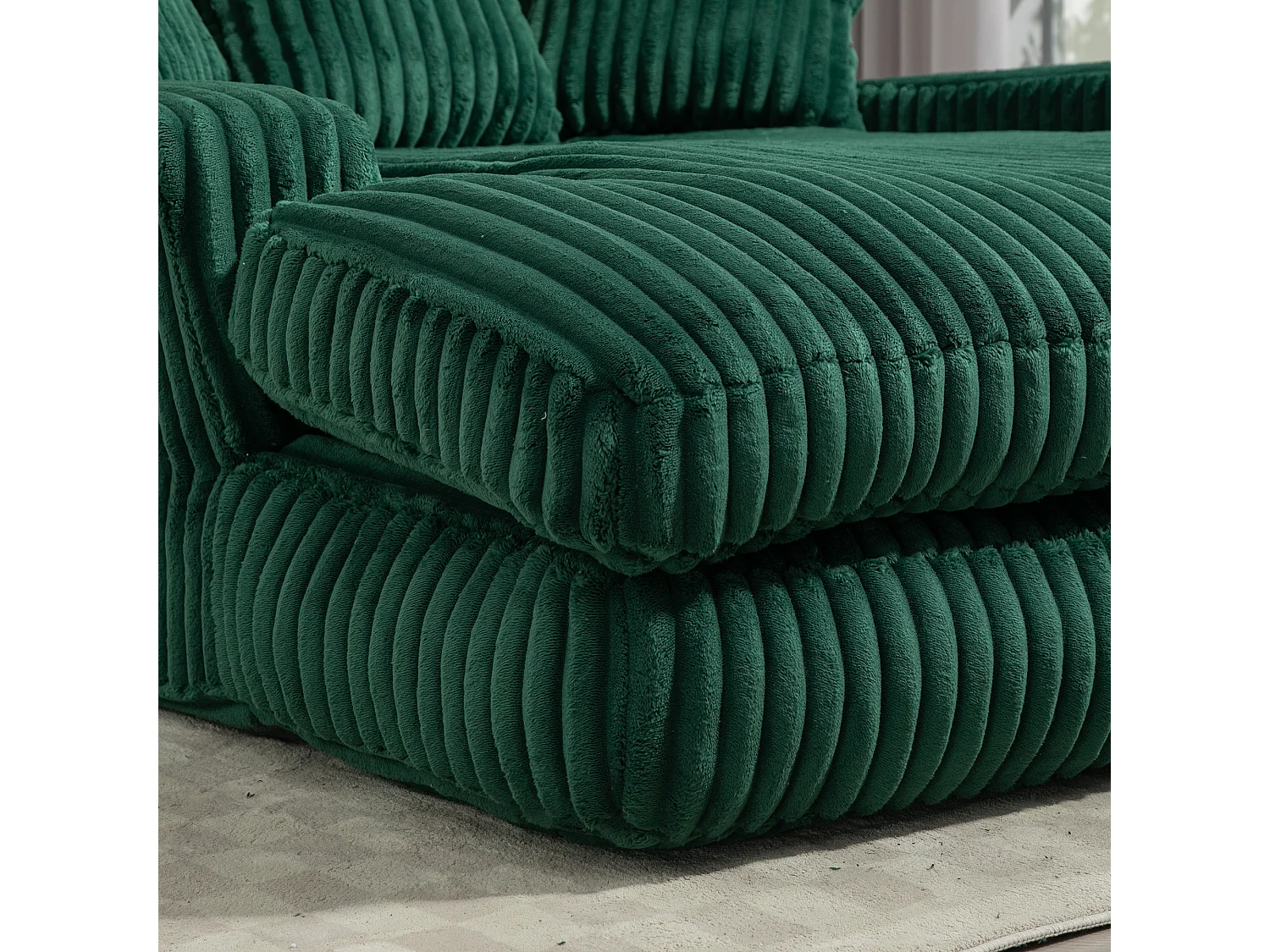 Canapé au sol vert émeraude style Cloud, velours côtelé, 3 coussins moelleux, assise confortable