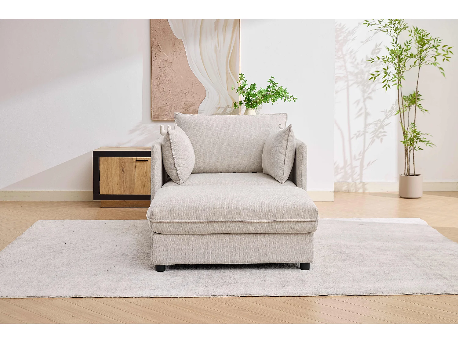 Fauteuil relax beige avec repose-pieds et rangement intégré, tissu doux, design scandinave