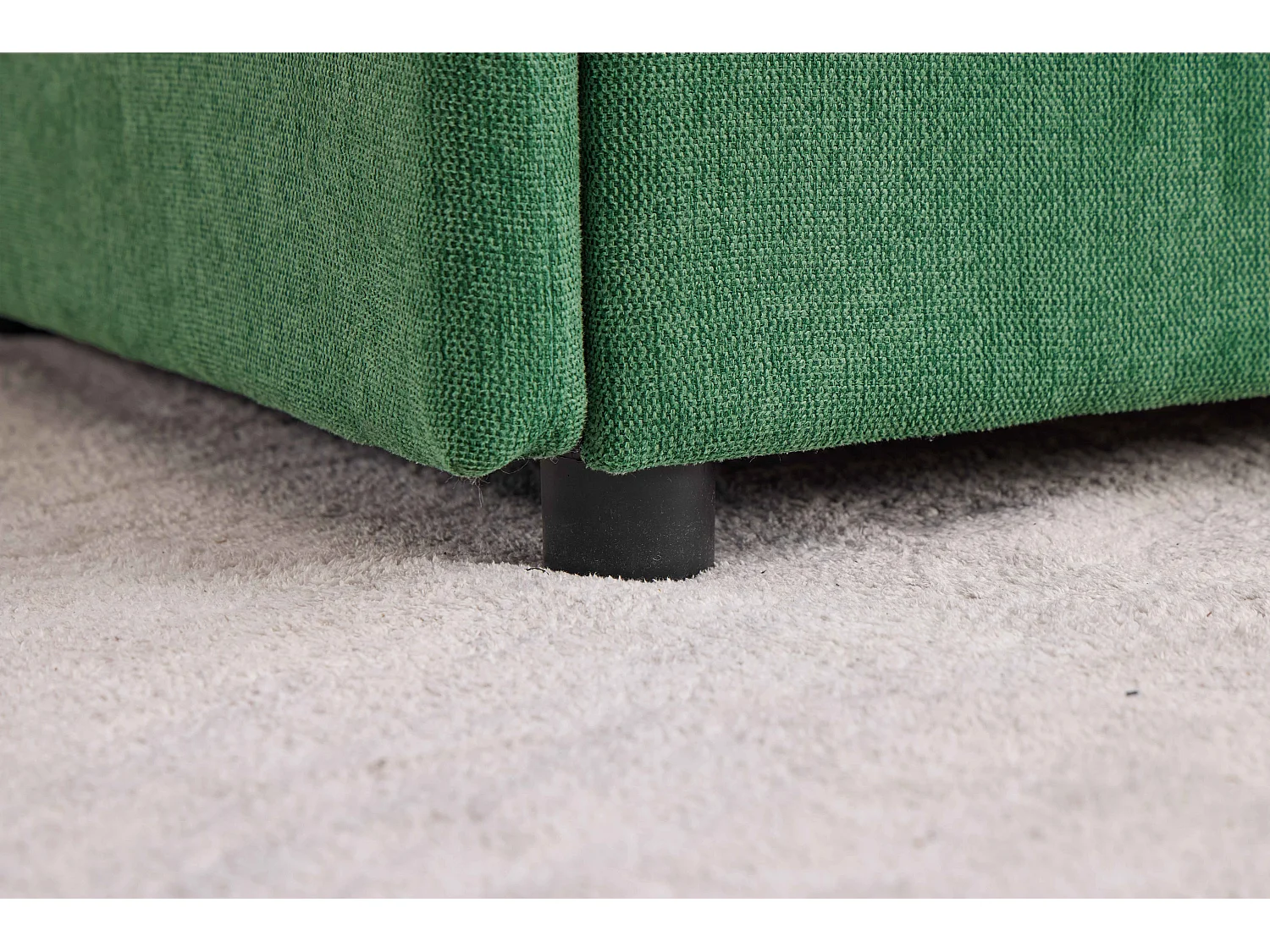 Fauteuil relax vert en chenille, avec repose-pieds et rangement intégré, design scandinave