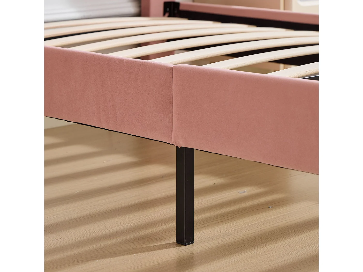 Lit 1 place 90/200 cm – tête de lit réglable, lattes en bois, sans sommier – Velours rose