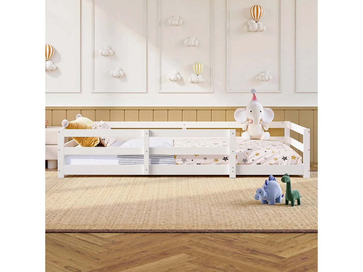 Lit enfant au sol 90/200 cm – barrière 4 côtés, sommier inclus, entrée basse – Pin blanc – Matelas non inclus