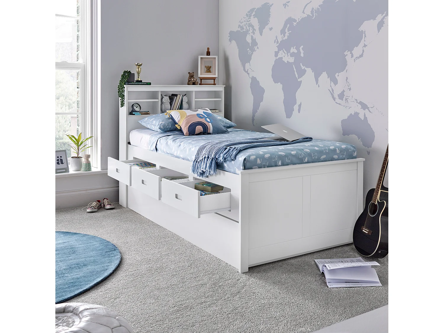 Veera White Guest Bed With Drawers No Trundle