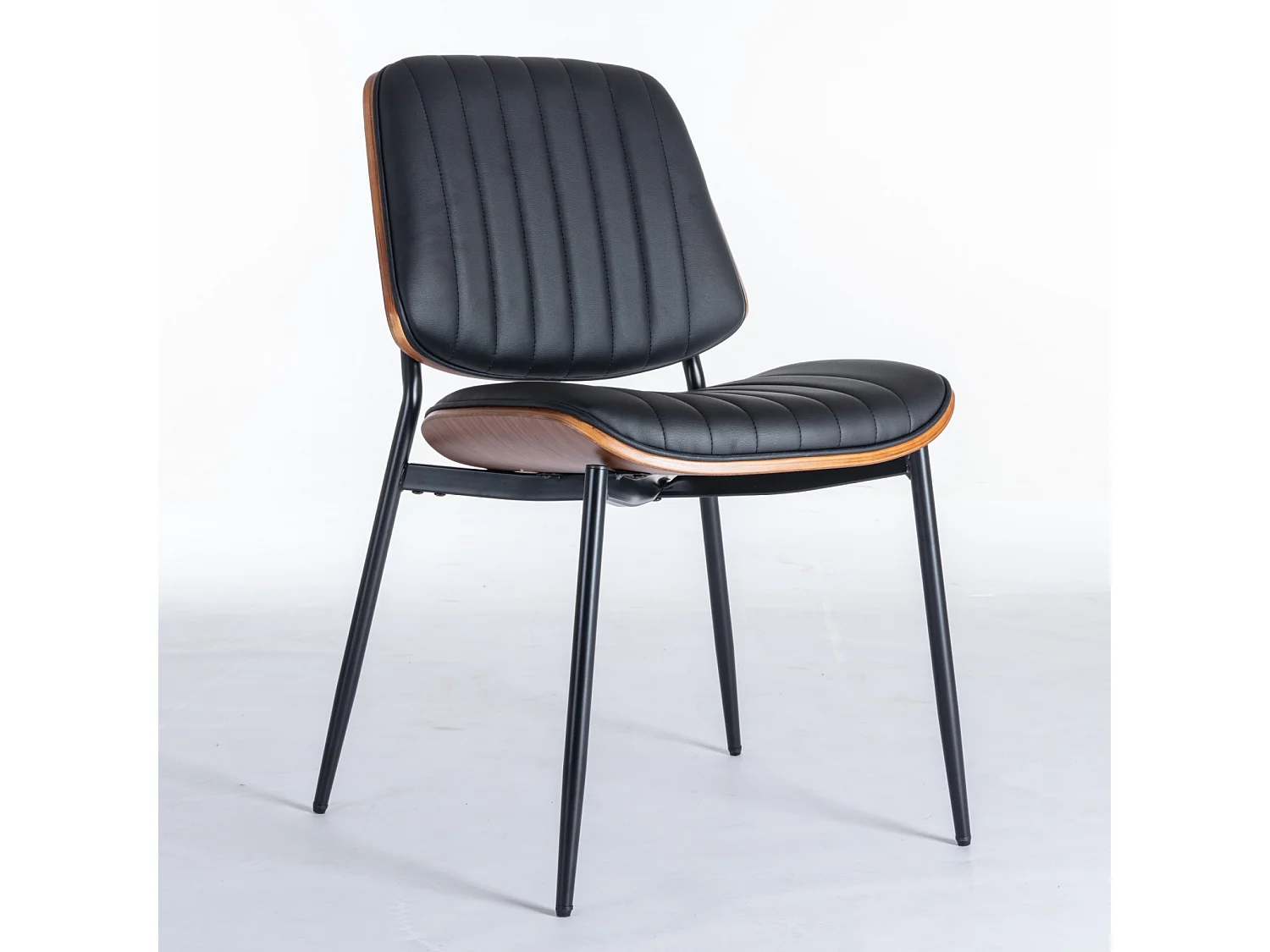 Set van 2 eetkamerstoelen met rugleuning en metalen poten – zwart PU – modern design