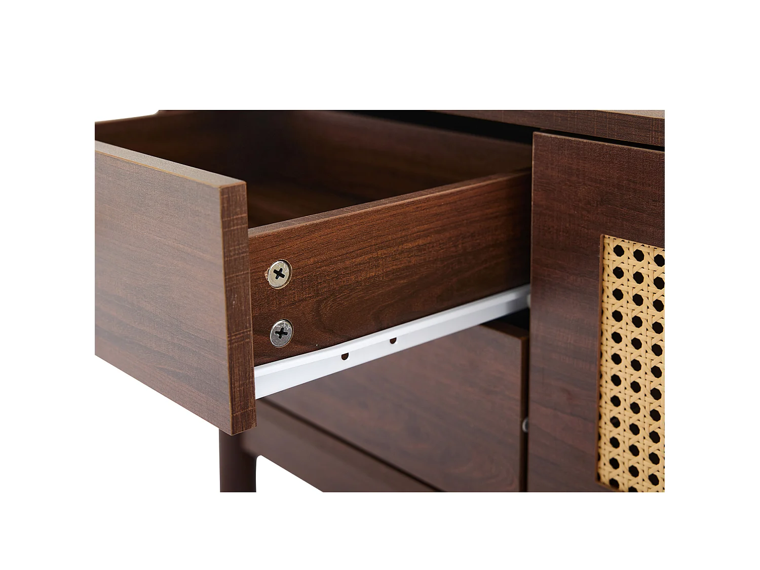 Meuble tv marron 180x35x44 cm avec 2 portes en rotin, 4 tiroirs, passe-câbles et charnières hydrauliques