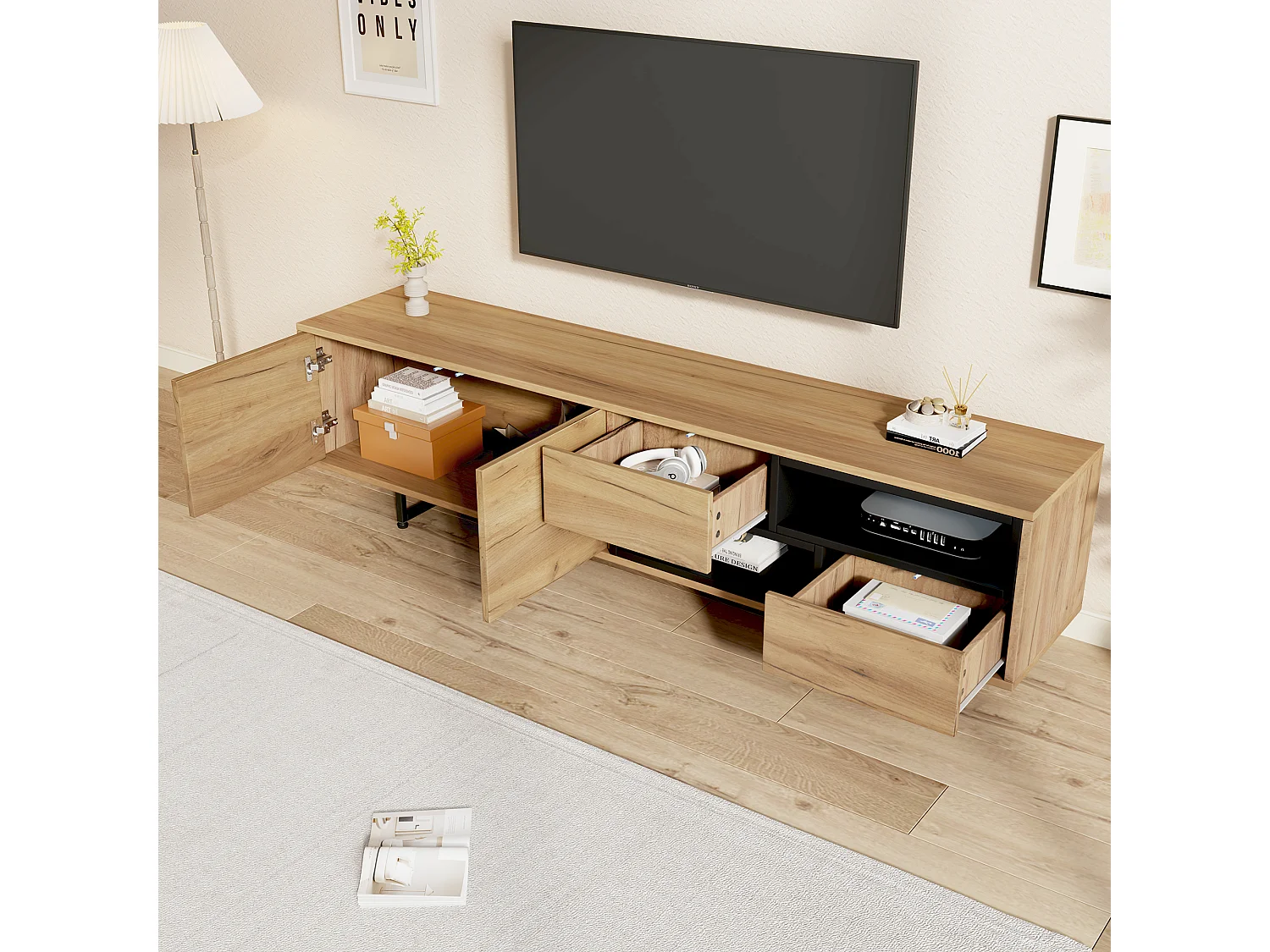 Houtkleur tv-meubel 173x38x48 cm met 2 deuren, 2 diagonale laden en 2 open vakken