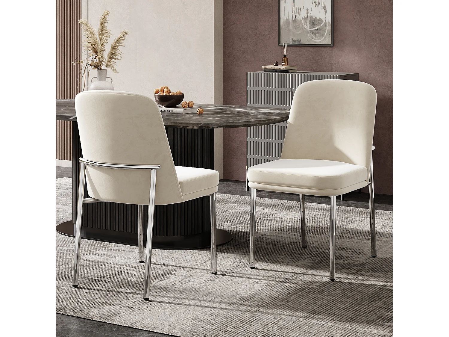 Set di 4 sedie da pranzo imbottite in velluto beige con struttura in metallo cromato argento