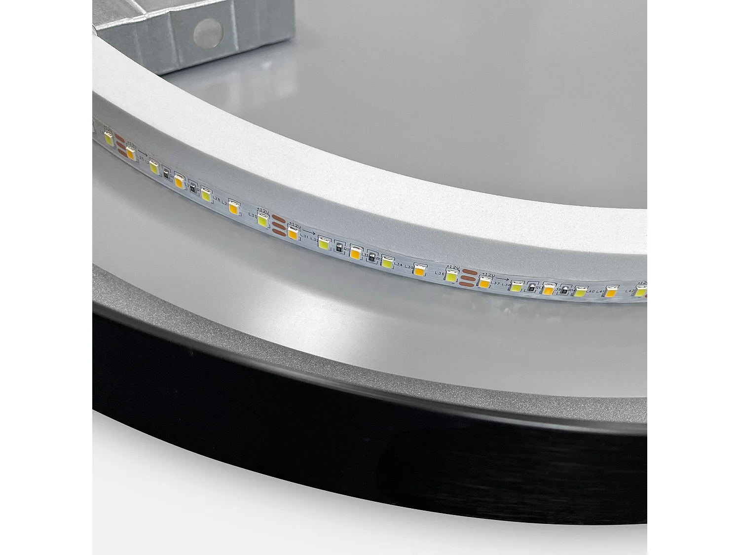 Rea Led P11396 Mmj LED-spejl sort, 70X70X70CM