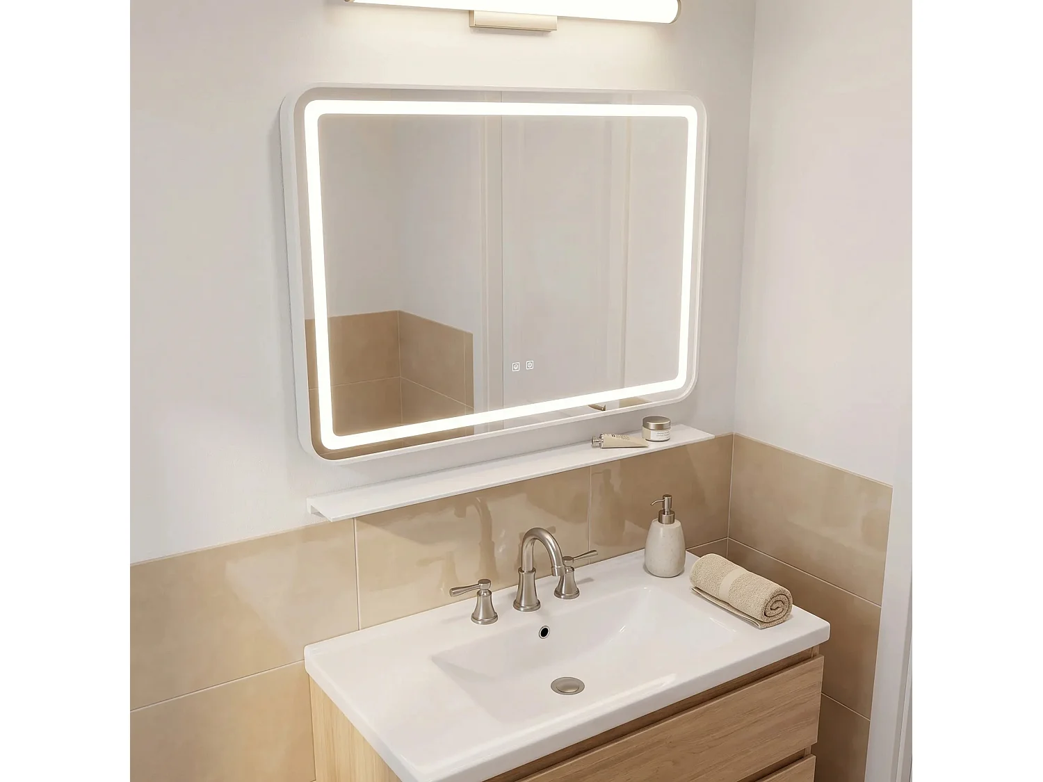 Rea L-8060 LED-spejl gennemsigtig, 3X80X60CM