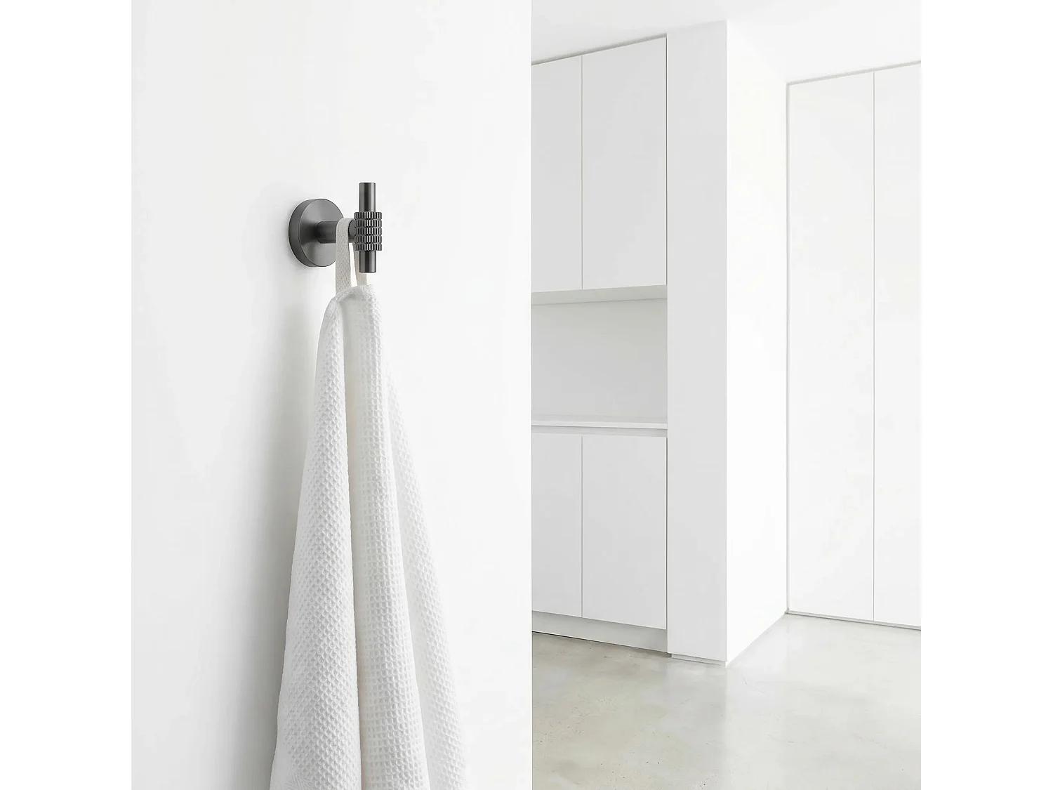 Cintre De Salle De Bain Rea Riwon 29104 Titanium