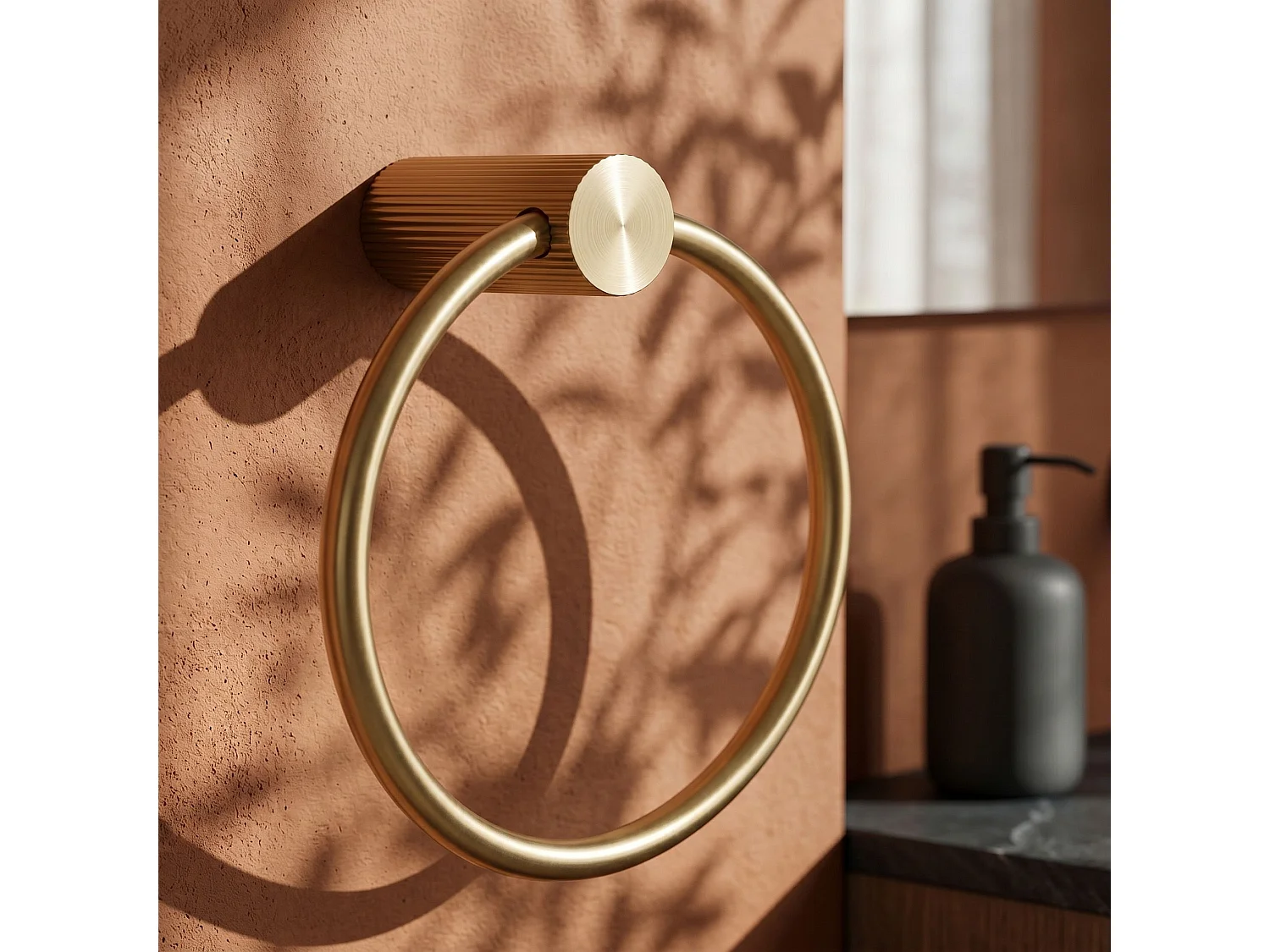 Håndklædeholder Rea 64106 Solo Brush Gold