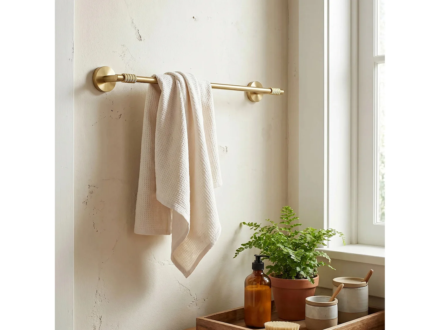 Badeværelsesbøjle Rea Riwon 29101 Brush Gold